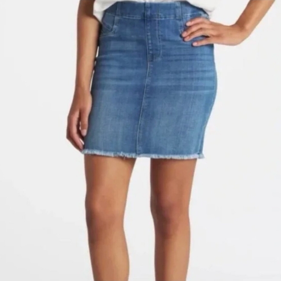 Liverpool Dresses & Skirts - NWT Stitch Fix Liverpool Cat Eye Pull-On Skirt Indigo Color Rose Canyon 27/4
